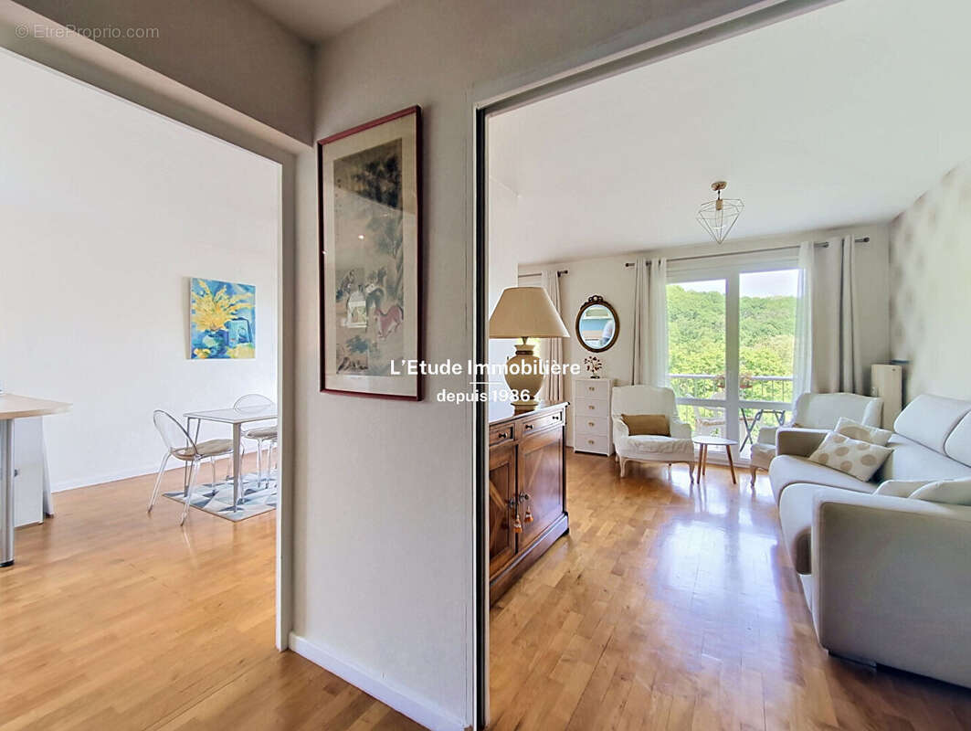 Appartement à FONTAINES-SUR-SAONE