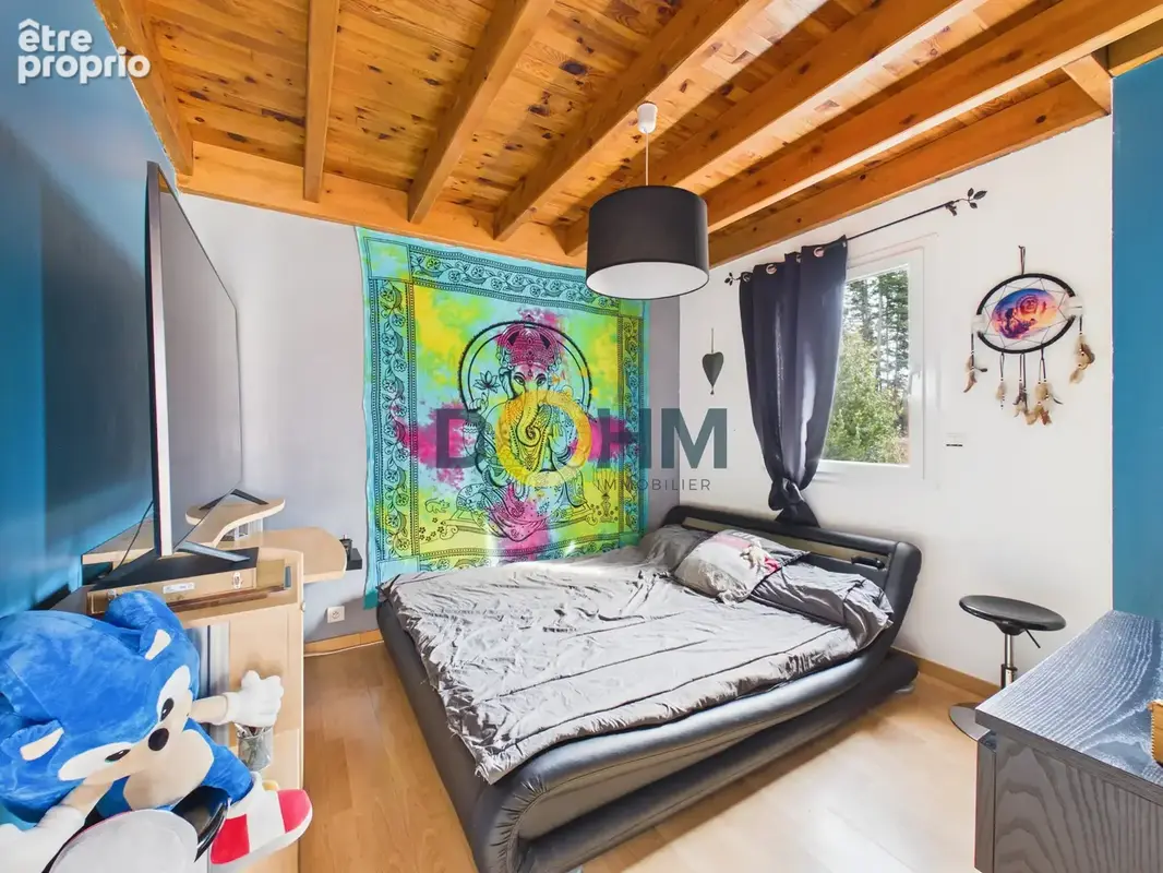 A vendre belle maison familiale sur grand terrain au calme - photo 11
