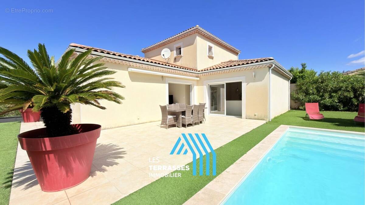 Maison à MONTELIMAR