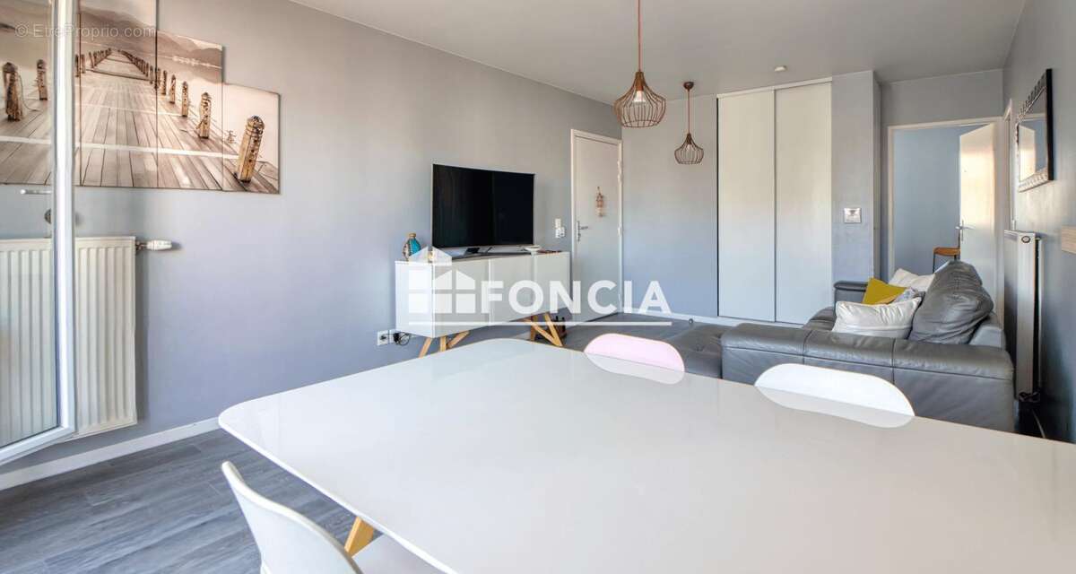 Appartement à POISSY