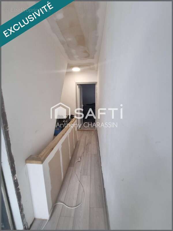 Photo 9 - Appartement à SAINT-ROMAIN-LE-PUY