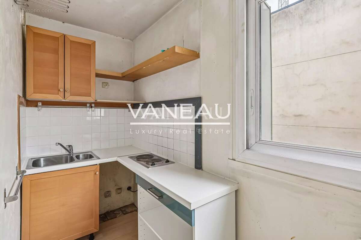 Appartement à PARIS-18E