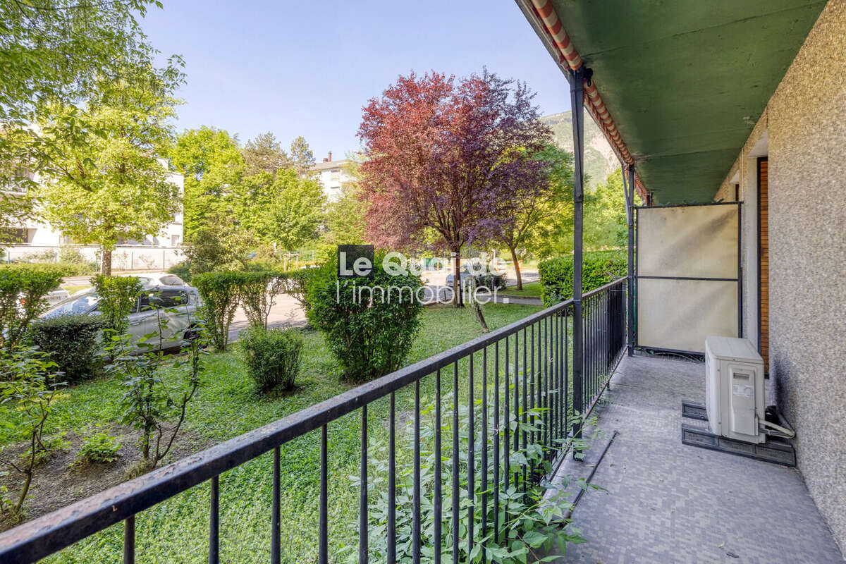 Appartement 92 m² à Meylan  - photo 4