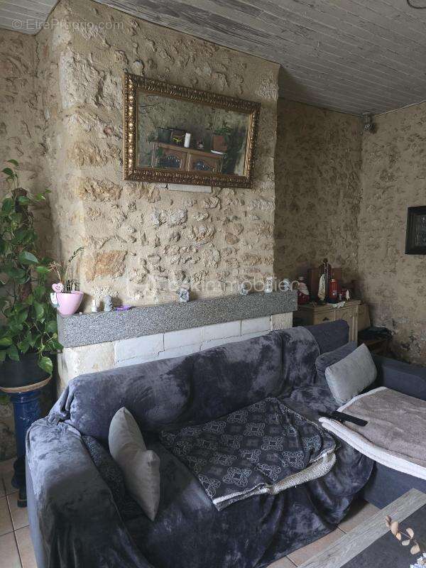 MAISON ANCIENNE en pierre rénovée - photo 8
