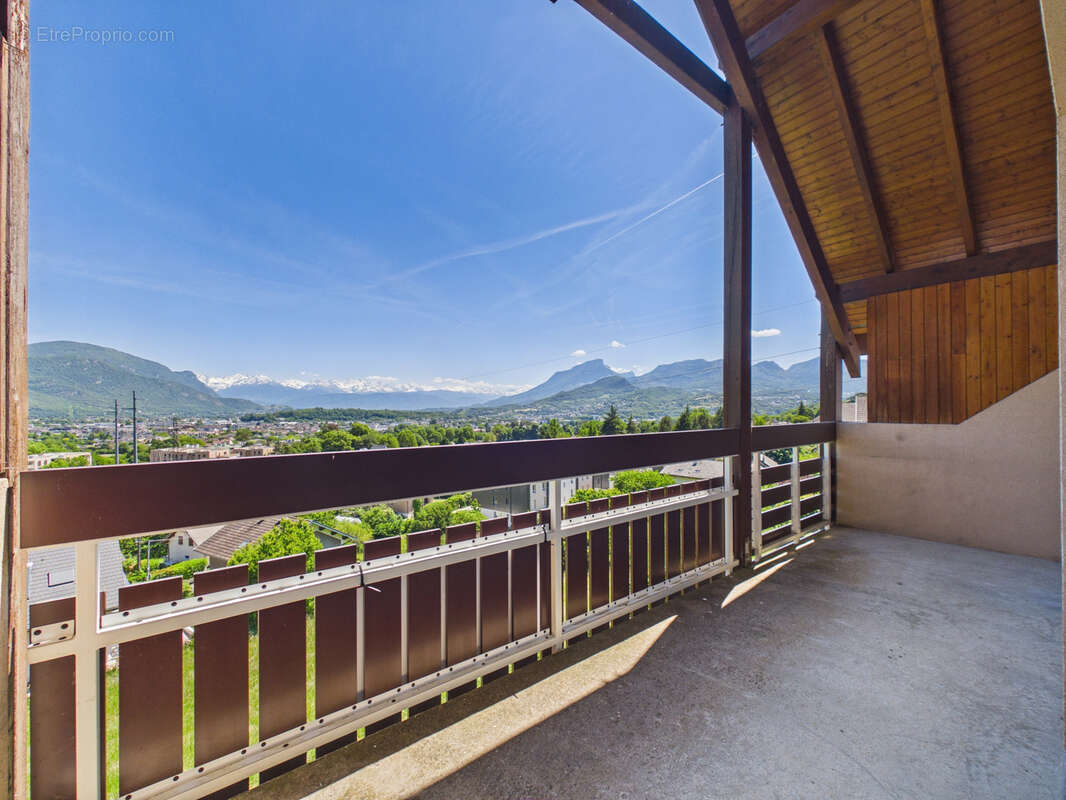 Appartement à BASSENS