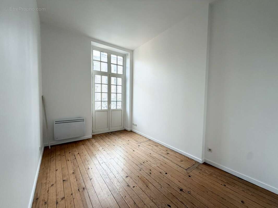 Appartement 73 m² à Bordeaux  - photo 4