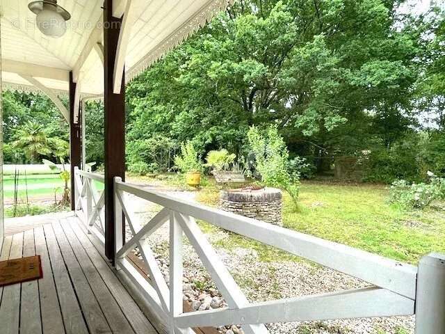 Maison à BLANQUEFORT