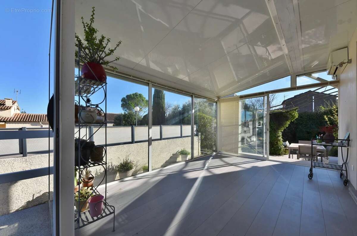 Maison à UZES