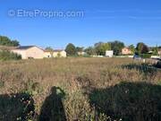 Terrain à SAINT-SULPICE