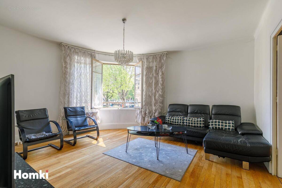 Appartement à LYON-7E