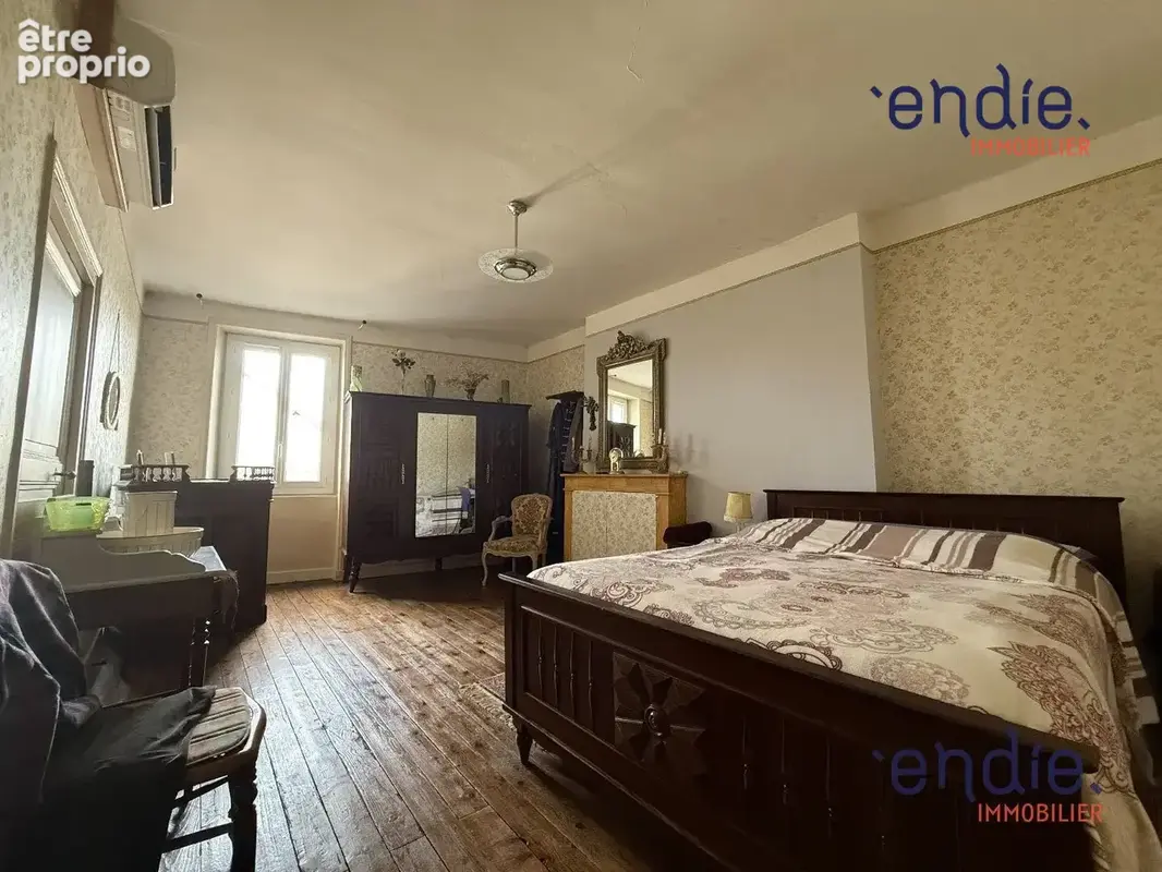Maison 8 pièces 177 m² à vendre à Monetay-Sur-Loire (03470) - photo 7