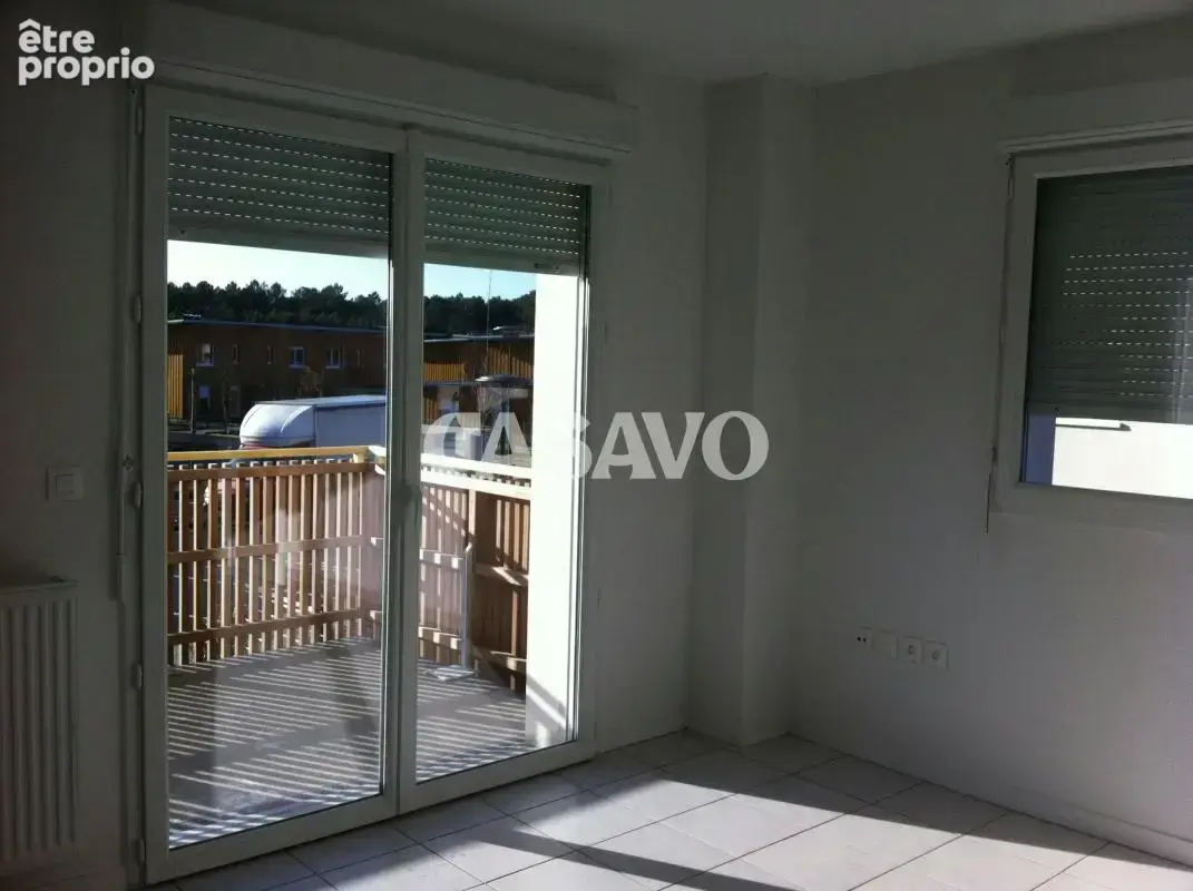 Vente Appartement 2 pièces de 40m² - 33127 Saint-Jean-d'Illac - photo 2