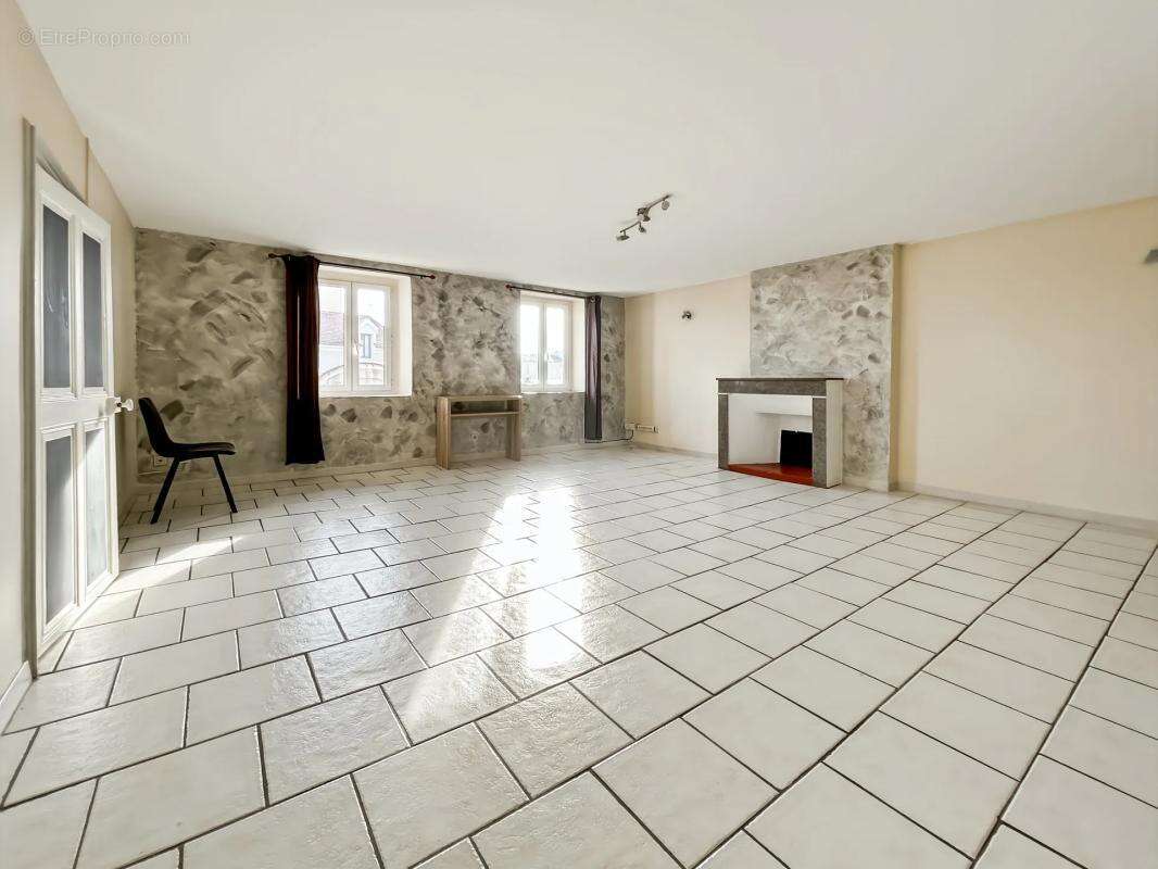 Appartement à MONTELIMAR