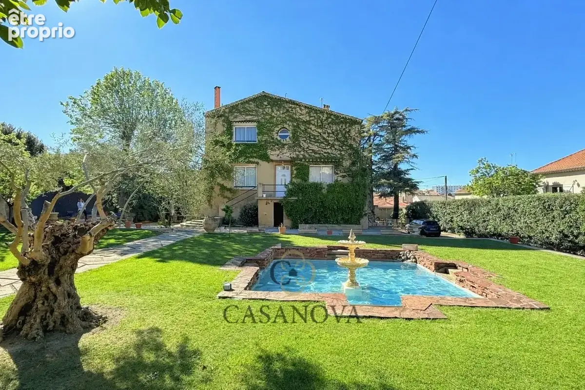 Maison de maître 260 m² avec piscine chauffée et jardin  Béziers centre  Bien d'exception - photo 2
