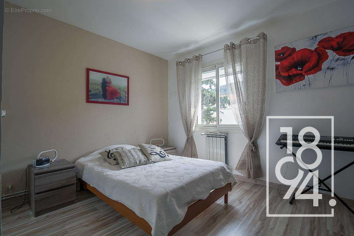 Maison à LA PENNE-SUR-HUVEAUNE