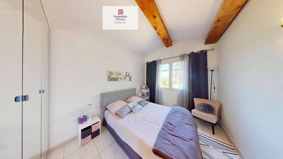 Maison à MONTAUROUX