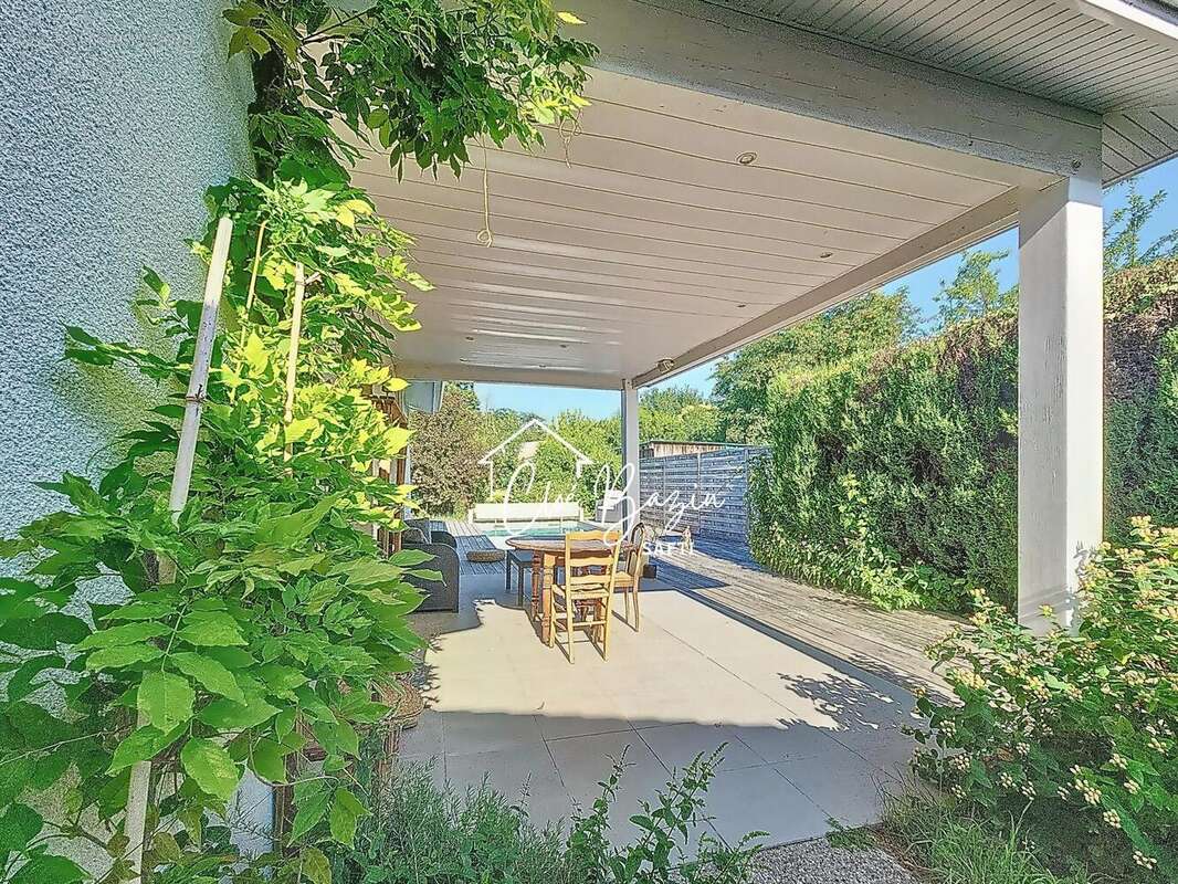 Photo 2 - Maison à CENON