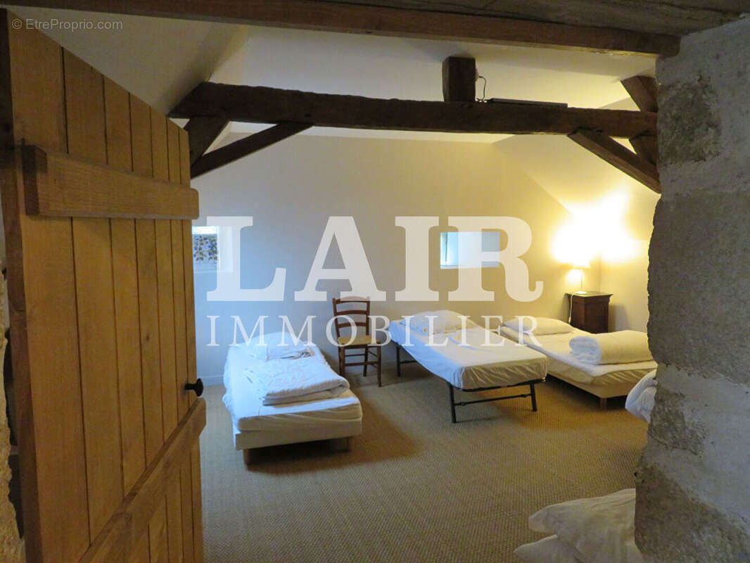 Maison à SAINT-LEONARD-DES-BOIS