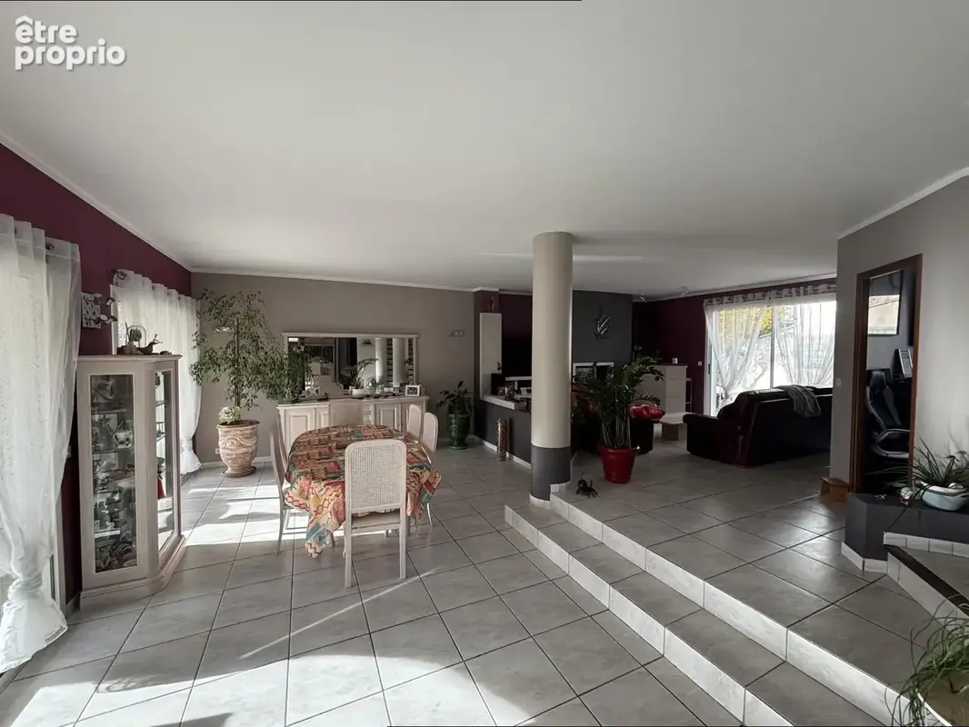 Maison 7 pièces 192 m² à vendre à Pignan (34570) - photo 4