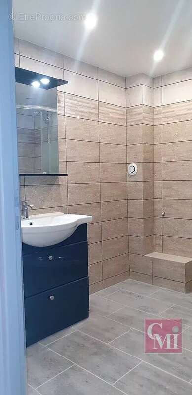 Appartement à BREUILLET