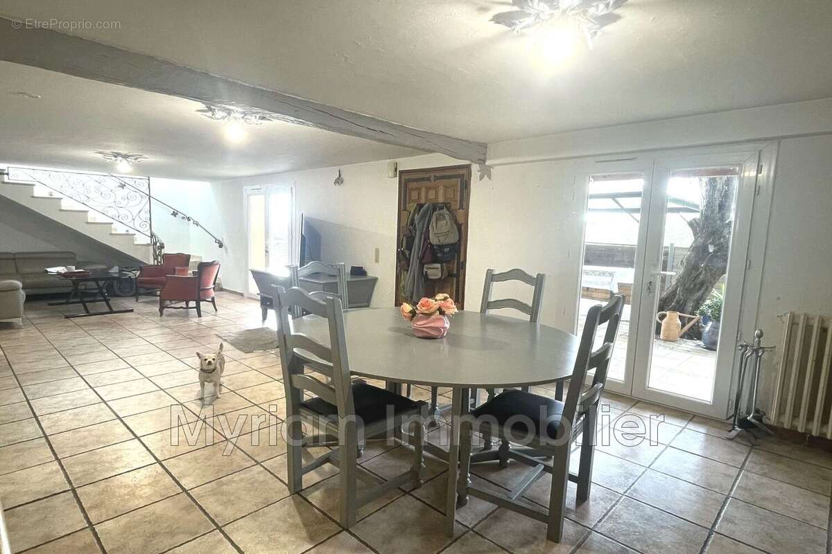 Maison à PEYMEINADE