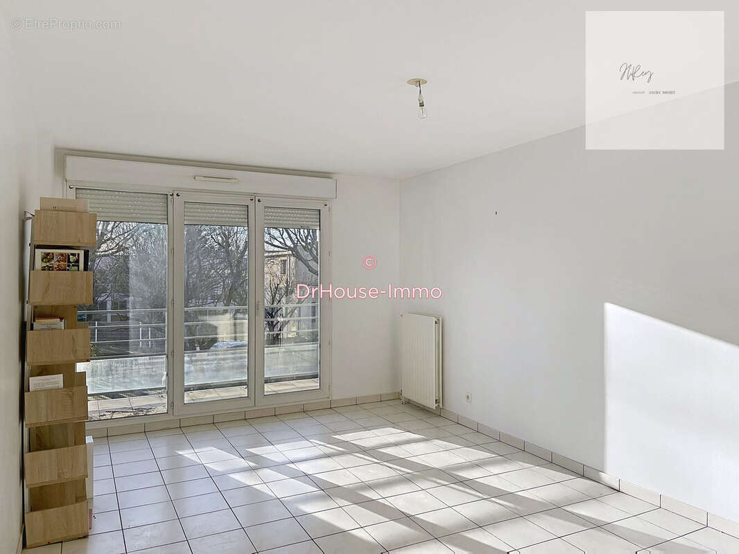 Appartement à INGRE