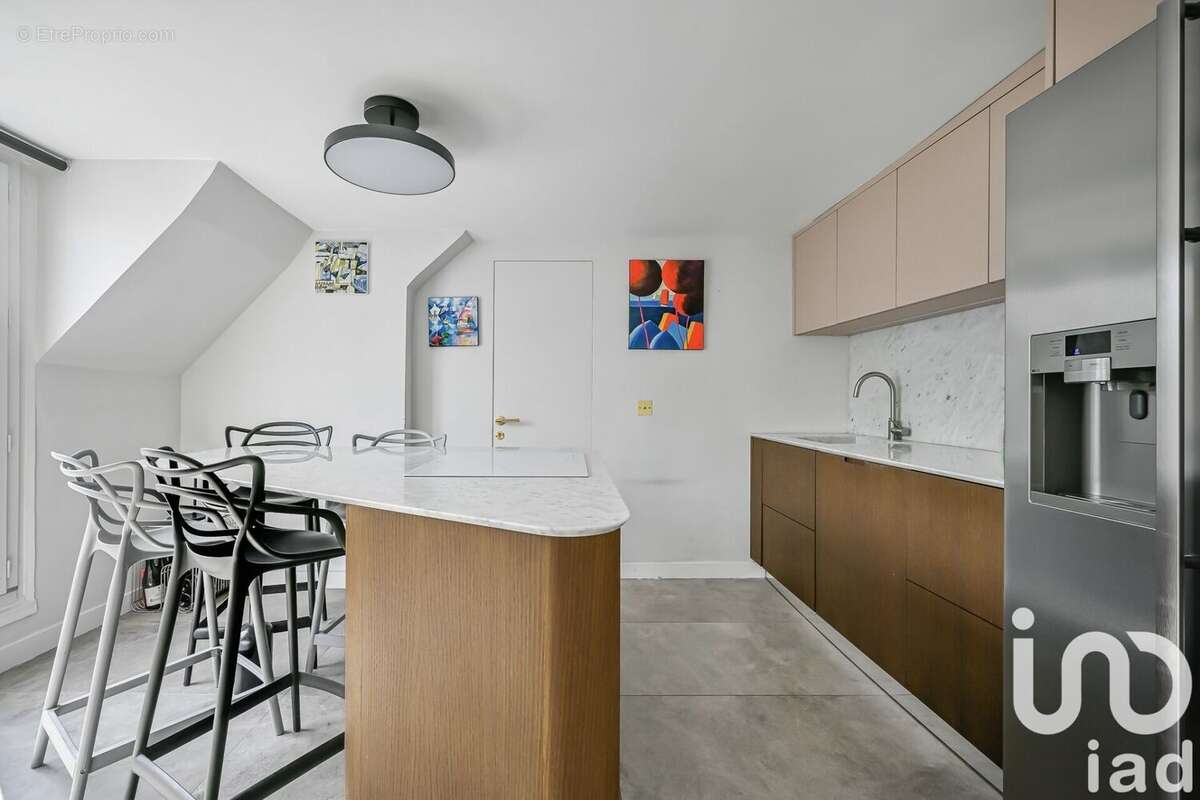 Photo 8 - Appartement à PARIS-8E