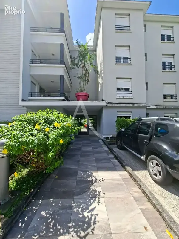 Appartement T3 d'exception en rez-de-jardin avec grande terrasse - photo 7
