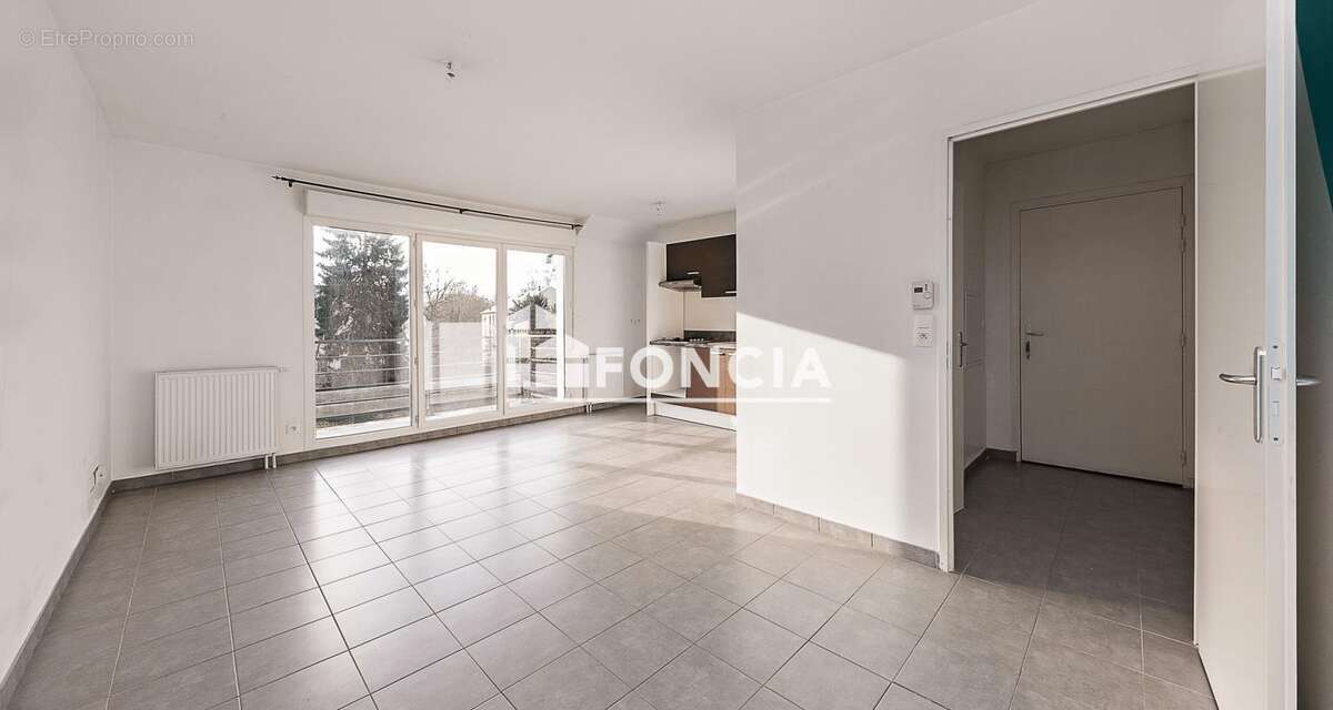 Appartement à NOTRE-DAME-DE-BONDEVILLE