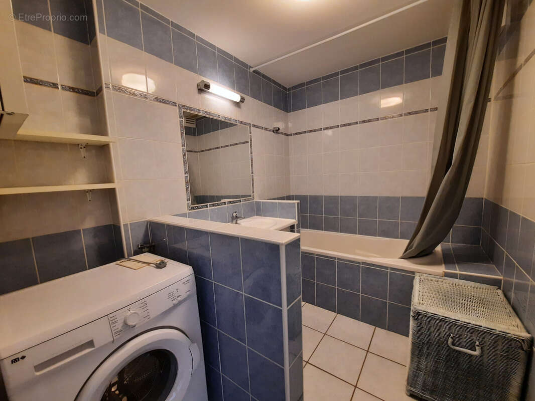 Appartement à SAINT-ETIENNE