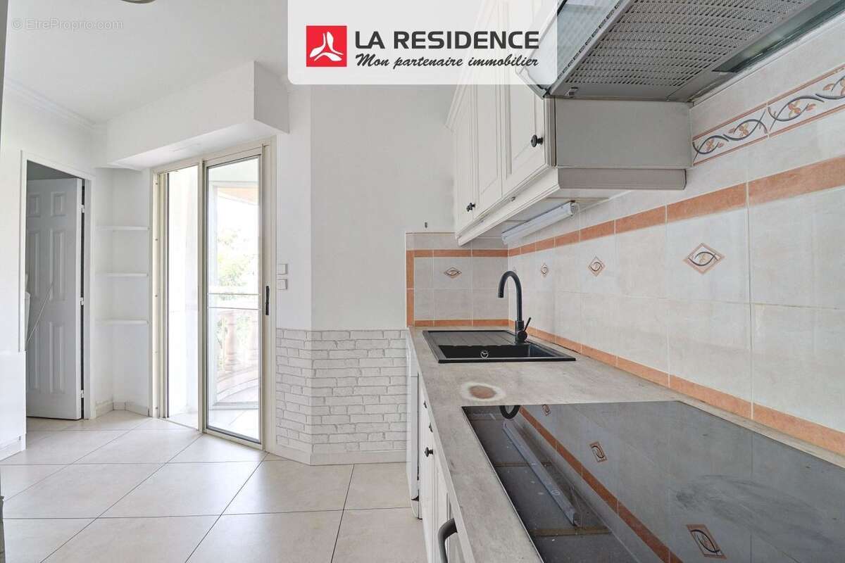 Appartement 70 m² à Frejus  - photo 7