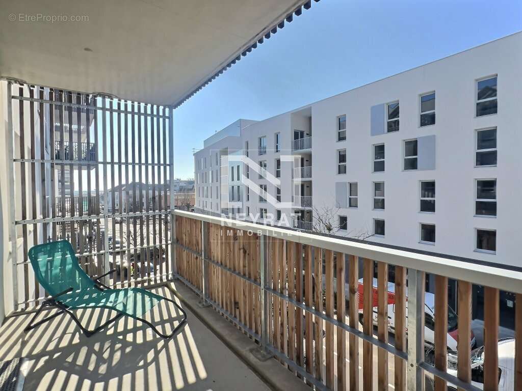 Appartement à CHENOVE