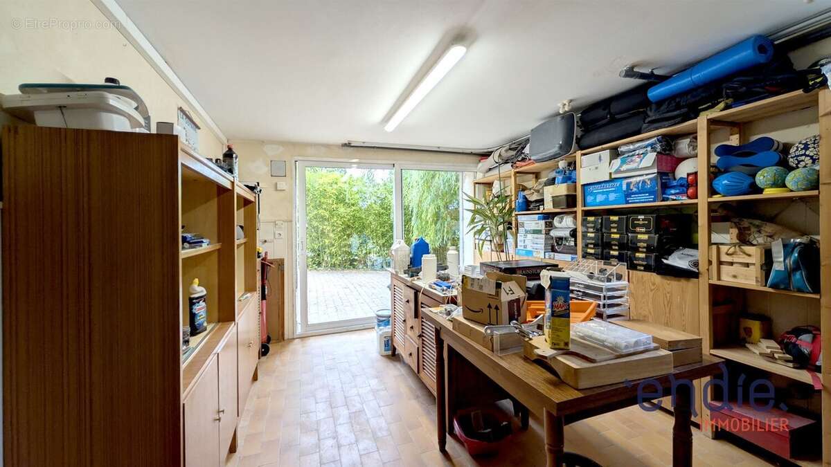 Montastruc - maison de 121 m² + 62 m² d'atelier - patrice vaissiere - endie immobilier - photo 12
