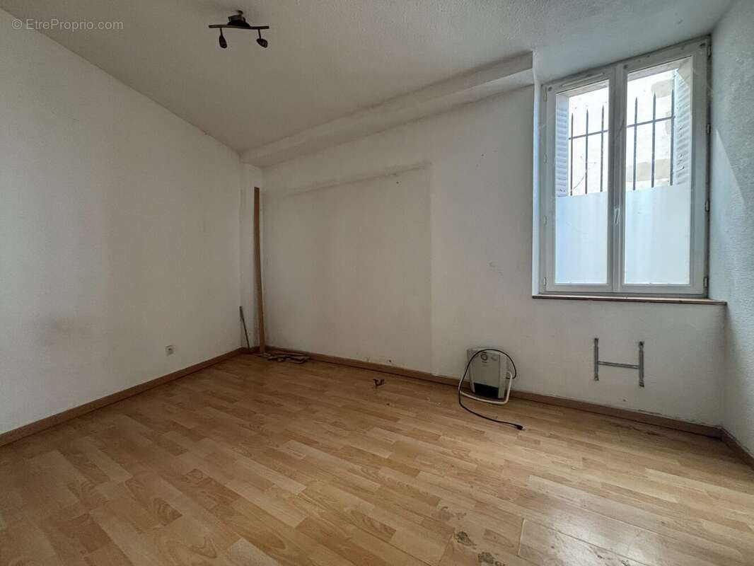Appartement à SAINT-PAUL-LES-ROMANS