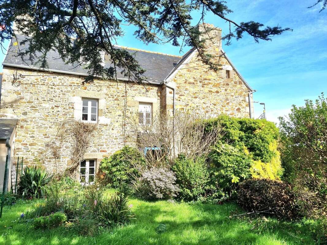 Maison à PERROS-GUIREC