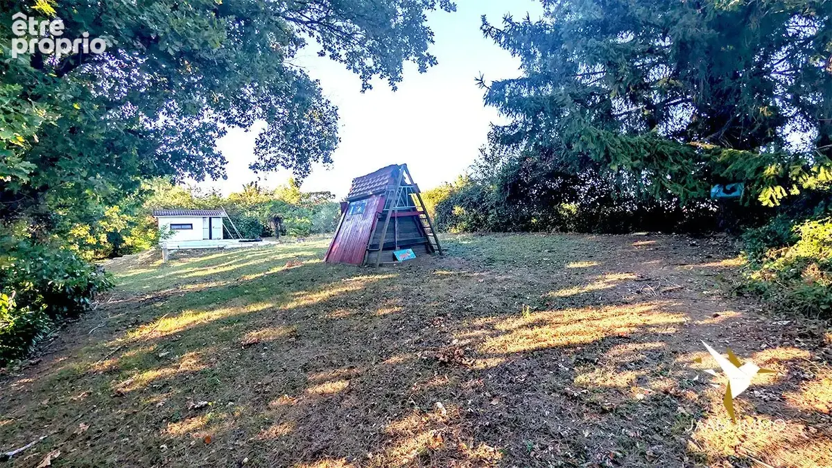 Maison 4 pièces 100 m² à vendre à Saint-Etienne-Sur-Chalaronne (01140) - photo 6