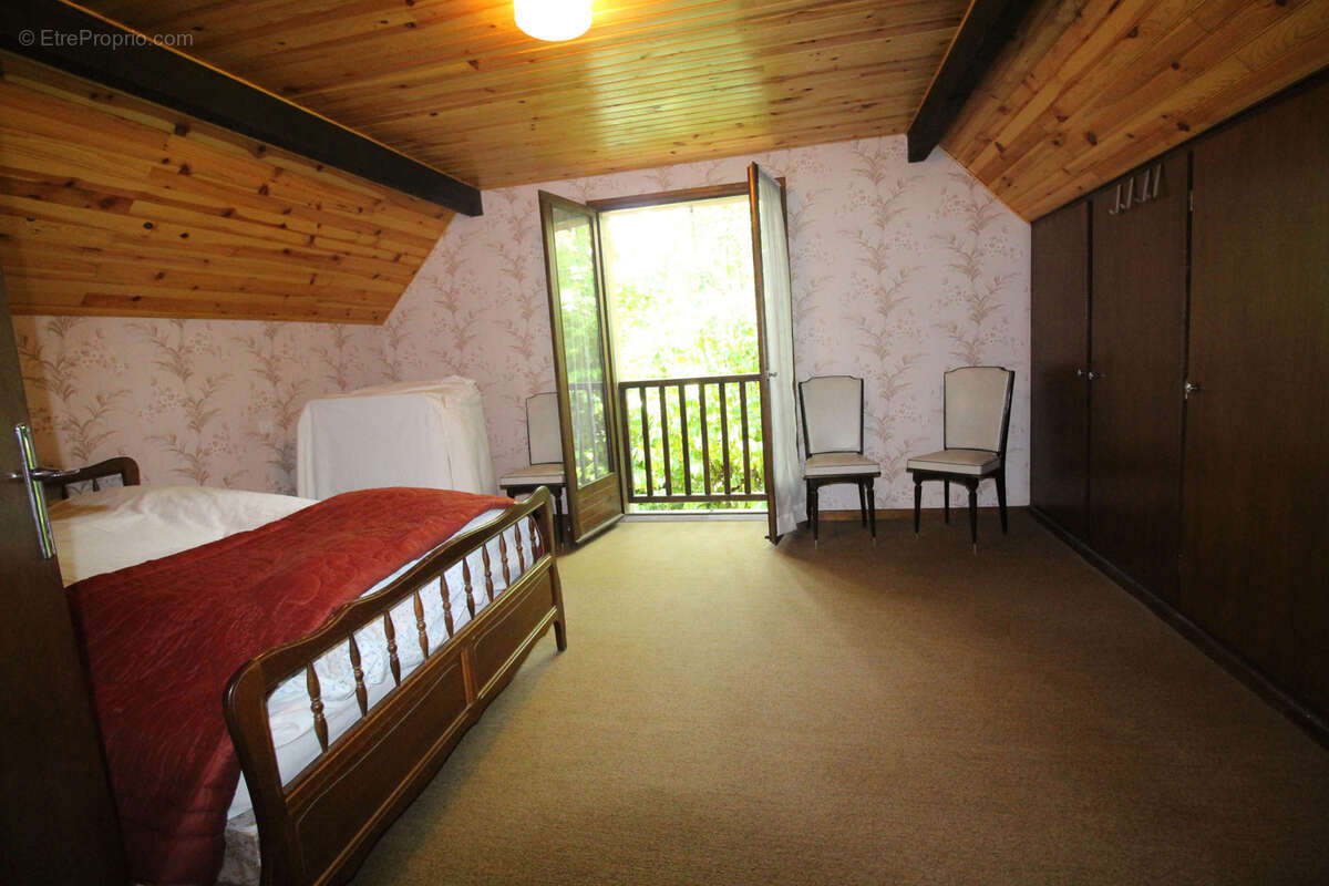 Maison à SAINT-AVENTIN