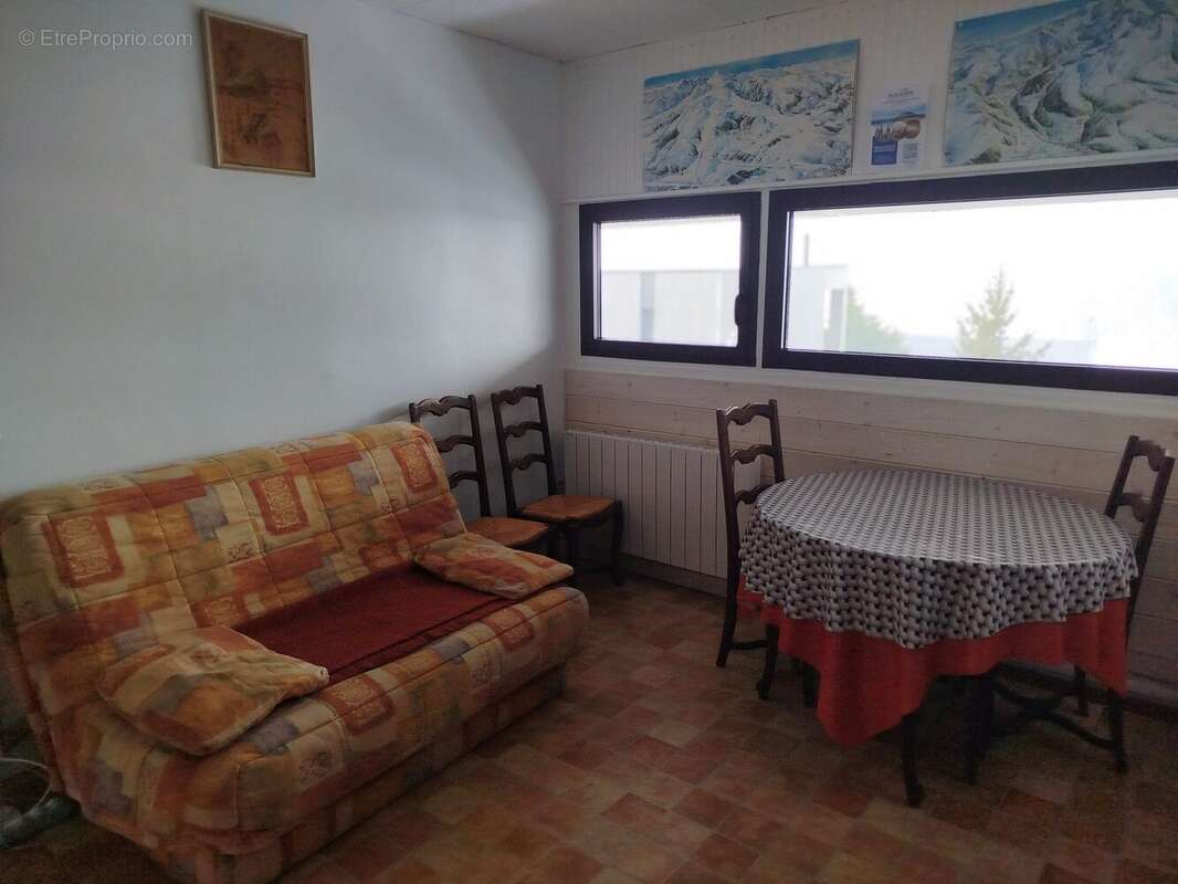 Appartement à BESSE-ET-SAINT-ANASTAISE