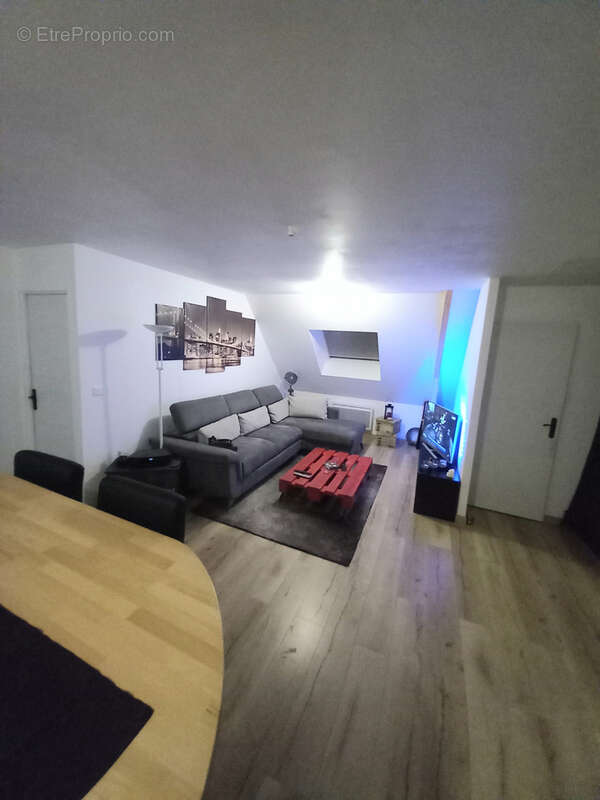 Appartement à TETEGHEM