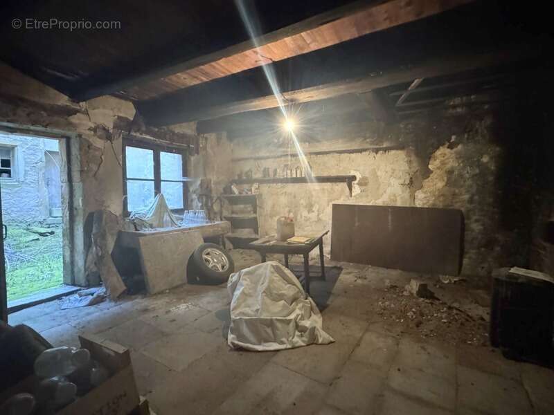 Maison à SAINT-BOINGT