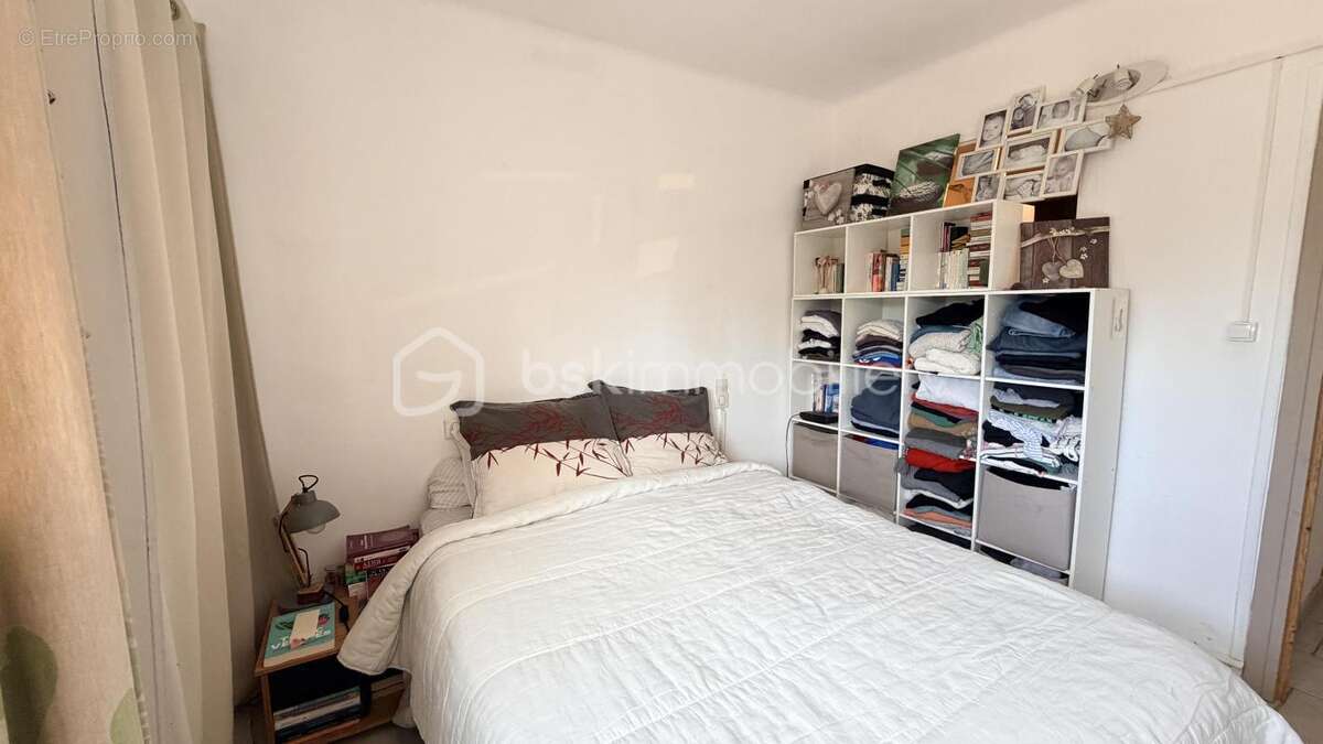 Maison à PEZILLA-LA-RIVIERE