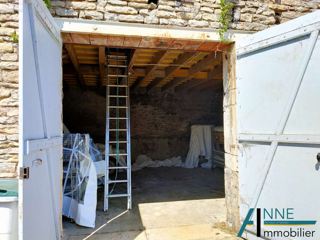 Maison à CHASSEY-LE-CAMP