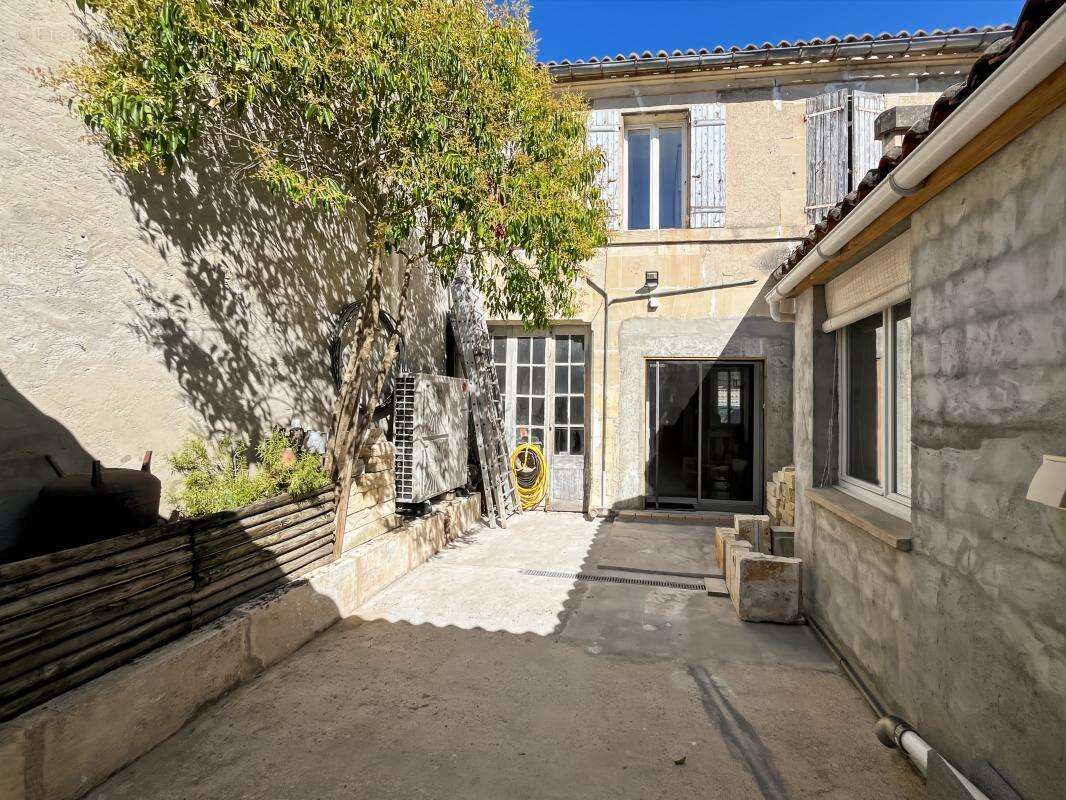 Maison 130 m² à Cognac  - photo 9