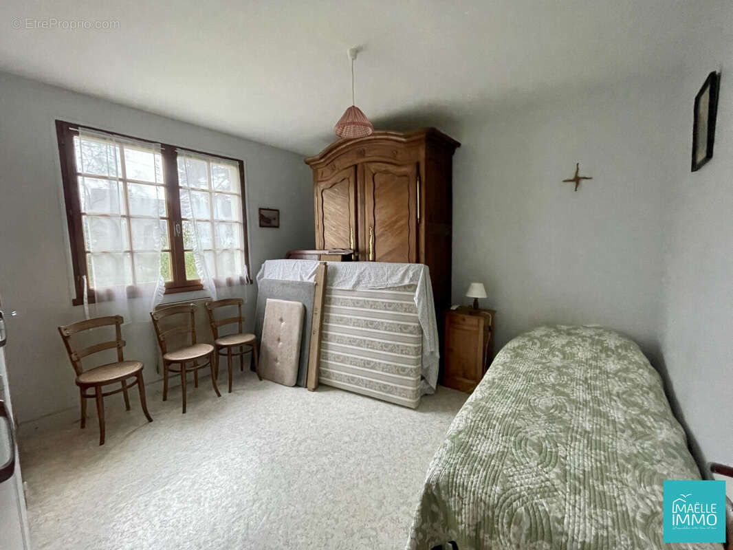 Maison à SAINT-JACUT-DE-LA-MER
