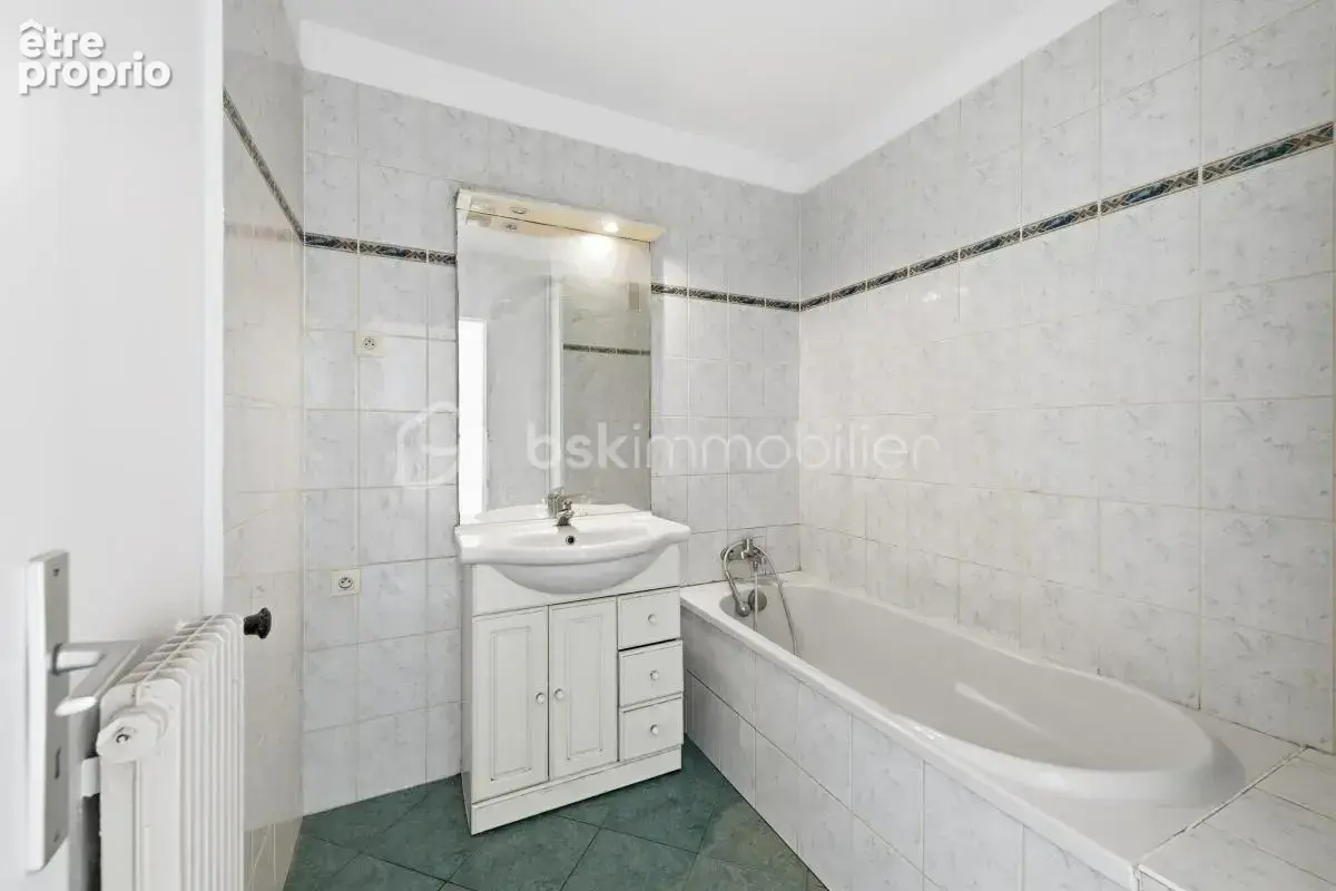 Appartement 3 chambres avec balcons - photo 9