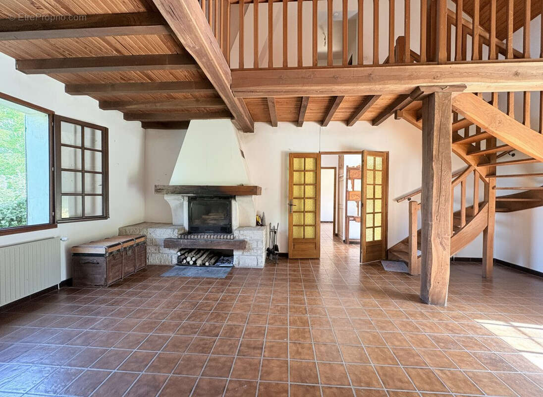 Maison 107 m² à La Ferte-Sous-Jouarre  - photo 6