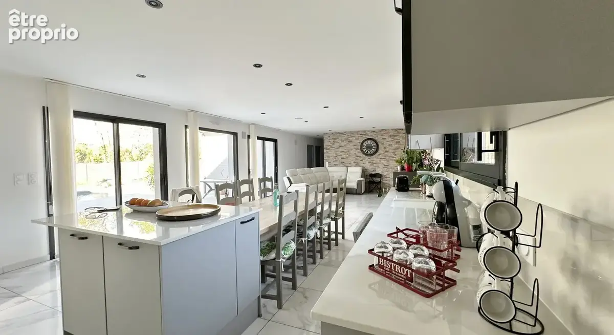 Villa contemporaine d'exception de type T5 de 145 m²  Parc de 4 945 m²  Piscine  Proche St Paul lèsDax, Landes - photo 10