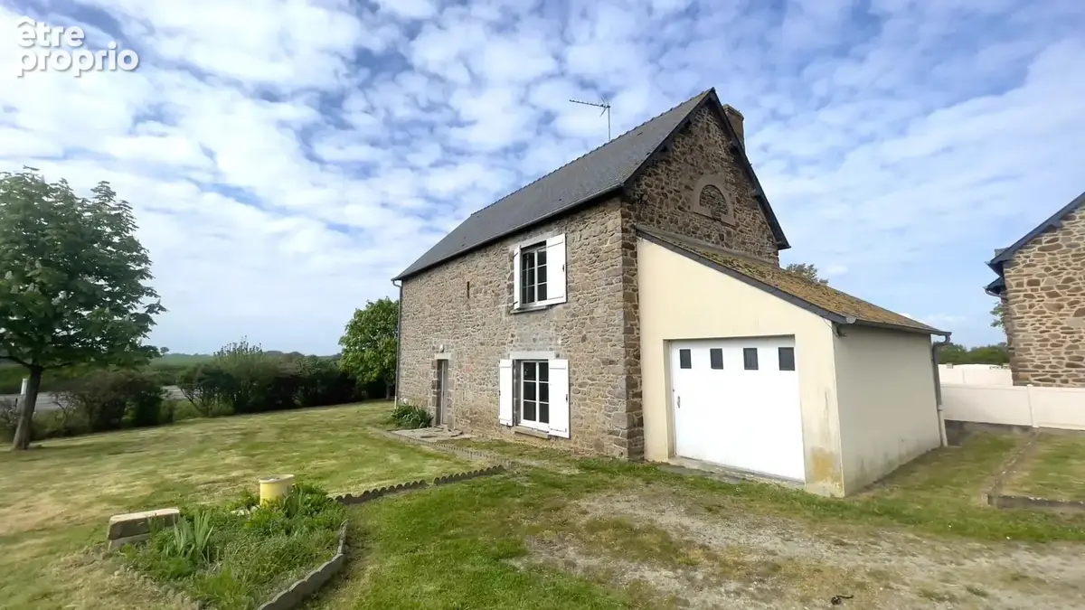 Maison 6 pièces 121 m² à vendre à Saint-Fraimbault-De-Prieres (53300) - photo 1