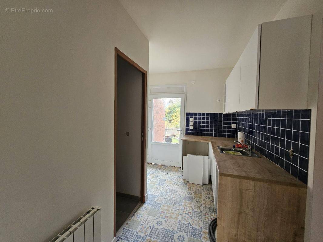 Appartement à LE MESNIL-ESNARD