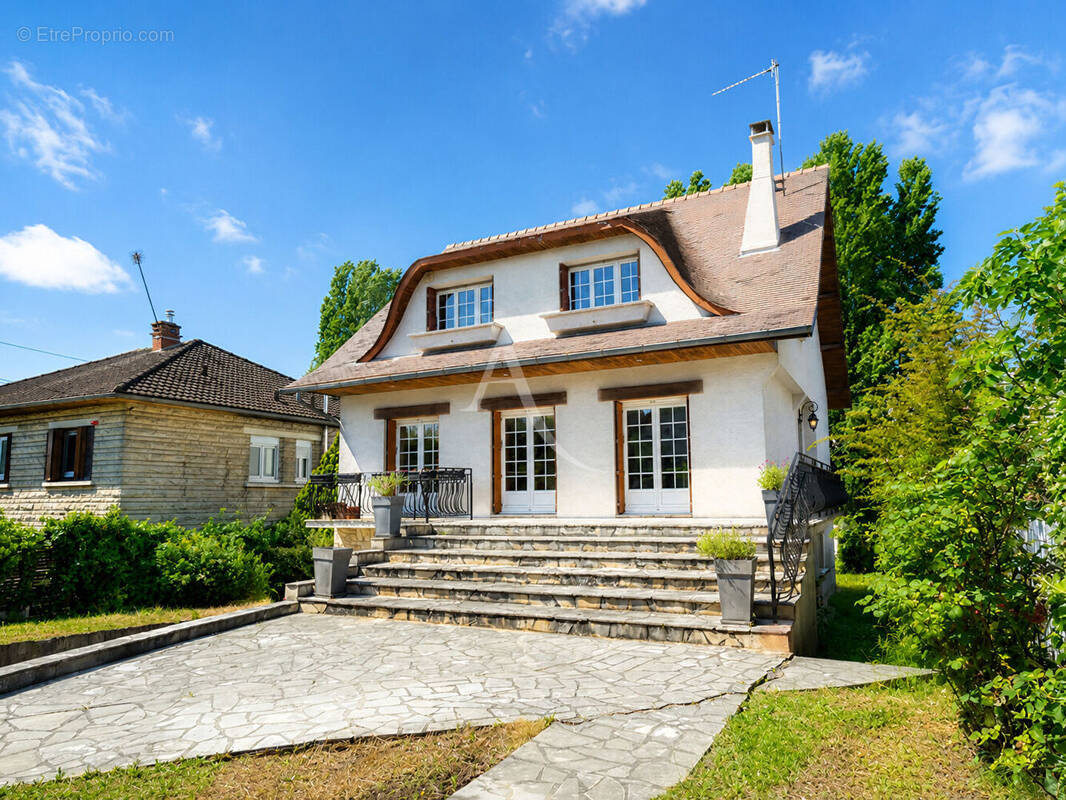 Maison à GAGNY